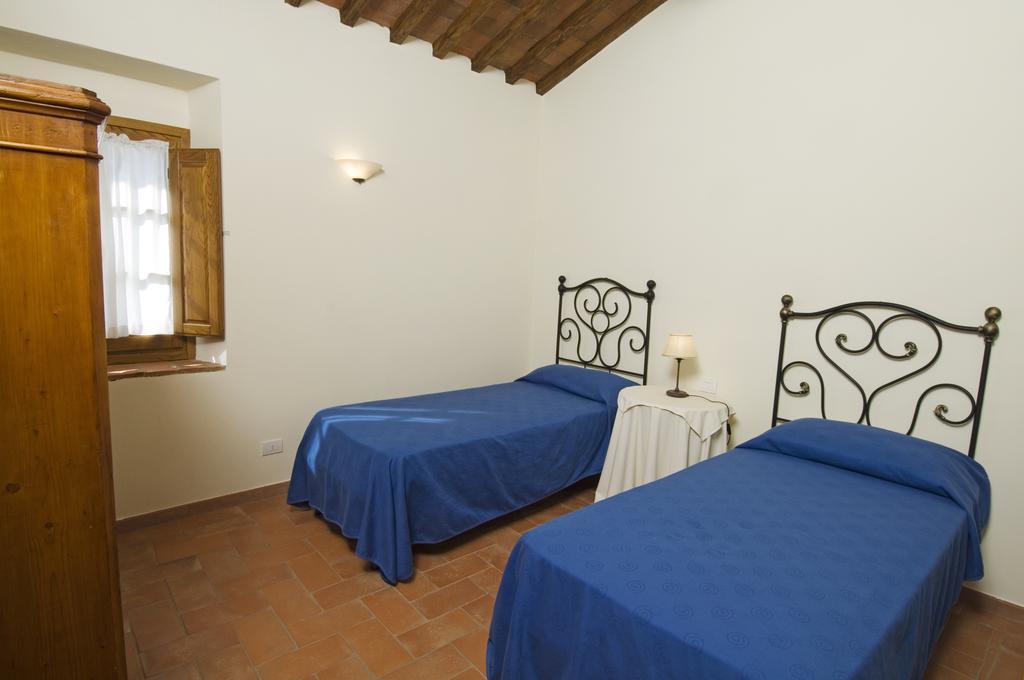 Agriturismo Campo Lungo San Donato in Poggio Szoba fotó