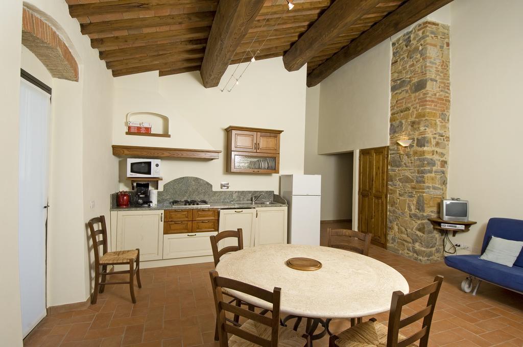 Agriturismo Campo Lungo San Donato in Poggio Szoba fotó